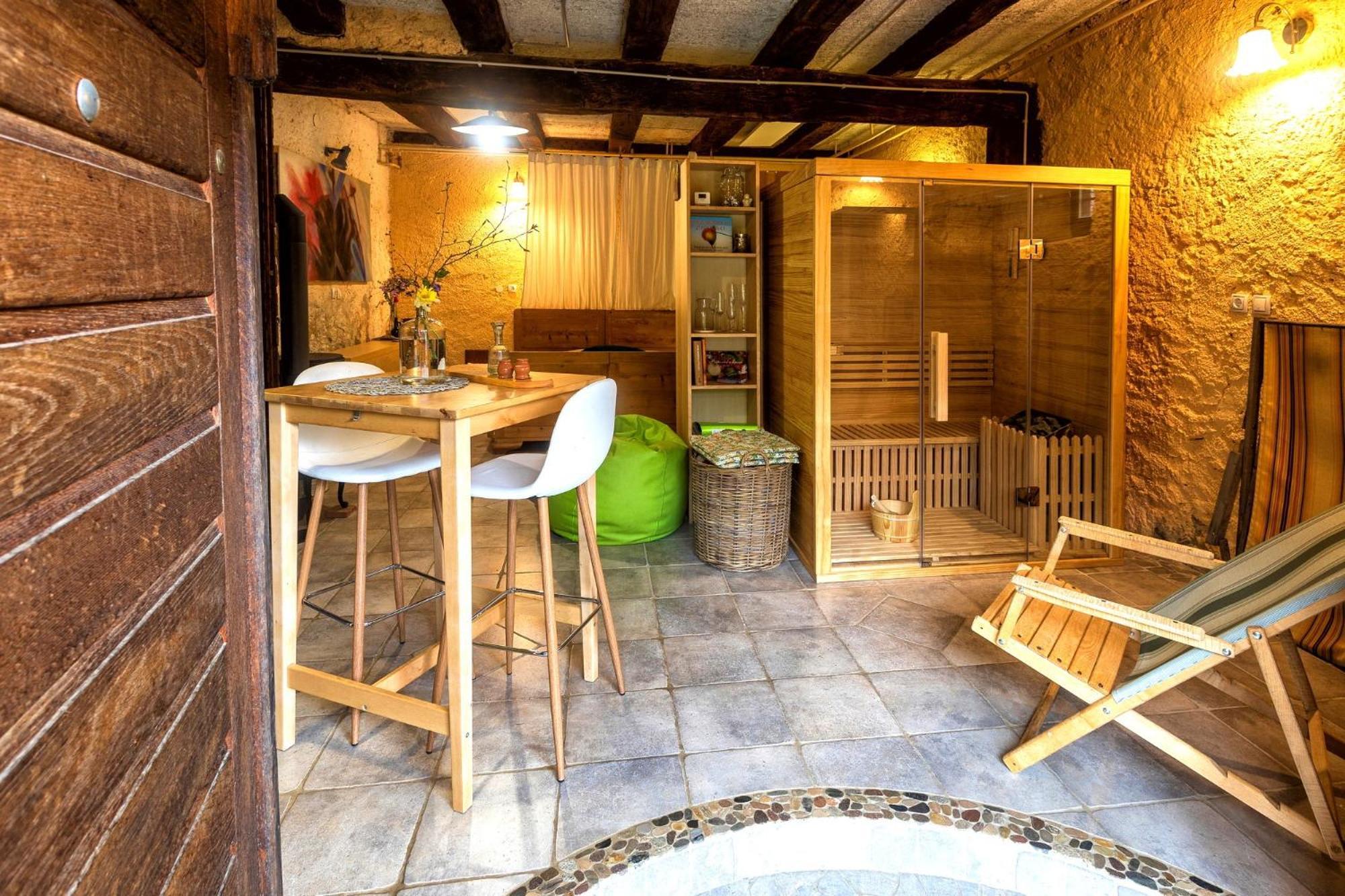 Fara Vintage House Podliparskaゲストハウス エクステリア 写真